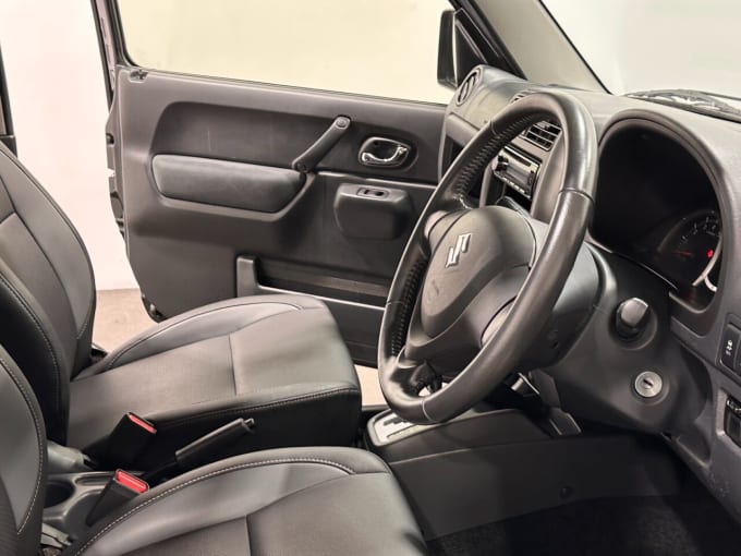 2025 Suzuki Jimny