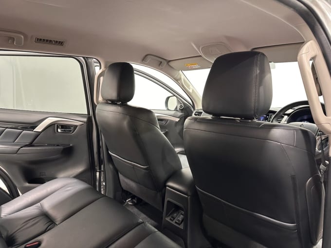2025 Mitsubishi Shogun Sport