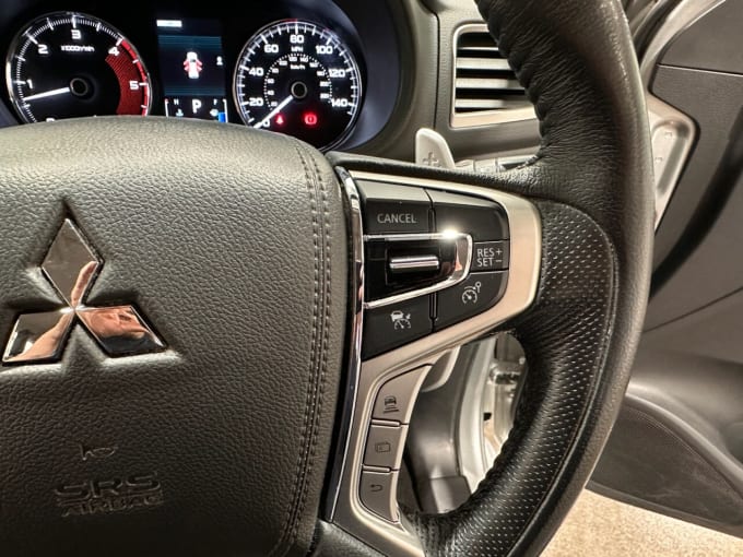 2025 Mitsubishi Shogun Sport