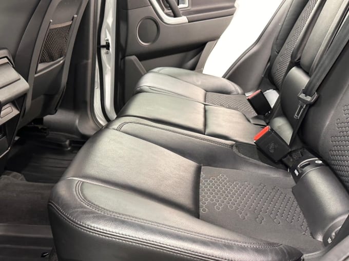 2025 Land Rover Discovery Sport