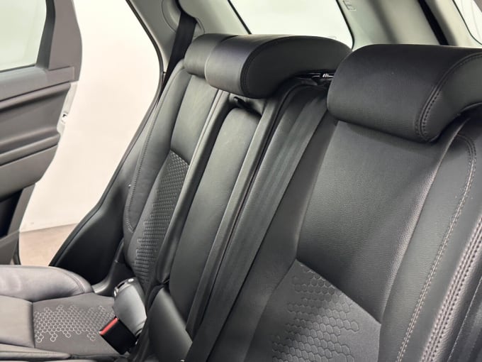 2025 Land Rover Discovery Sport