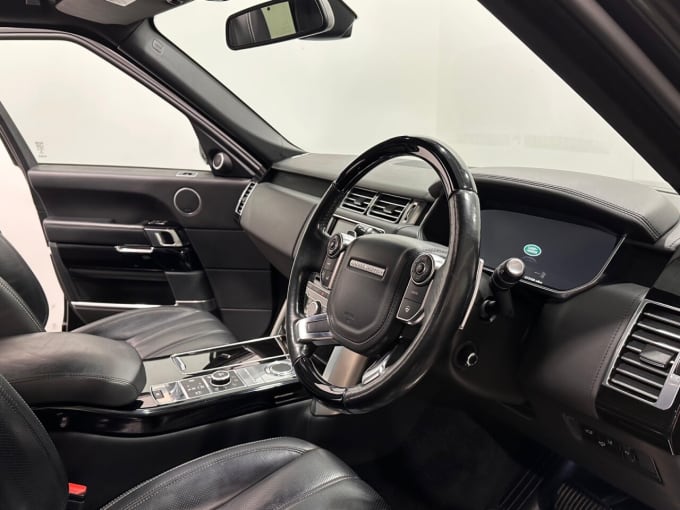 2025 Land Rover Range Rover