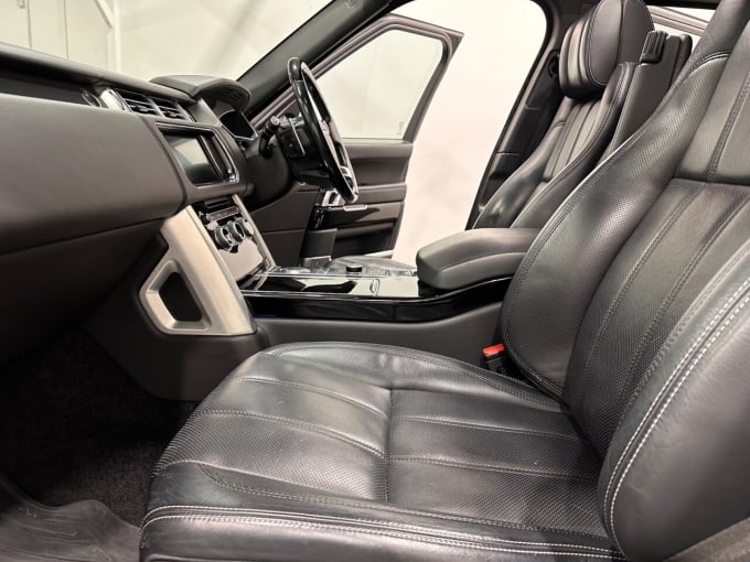 2025 Land Rover Range Rover