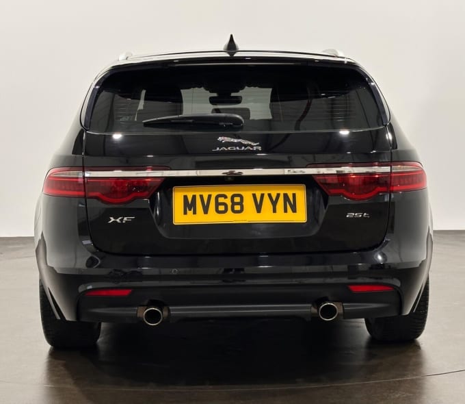 2025 Jaguar Xf