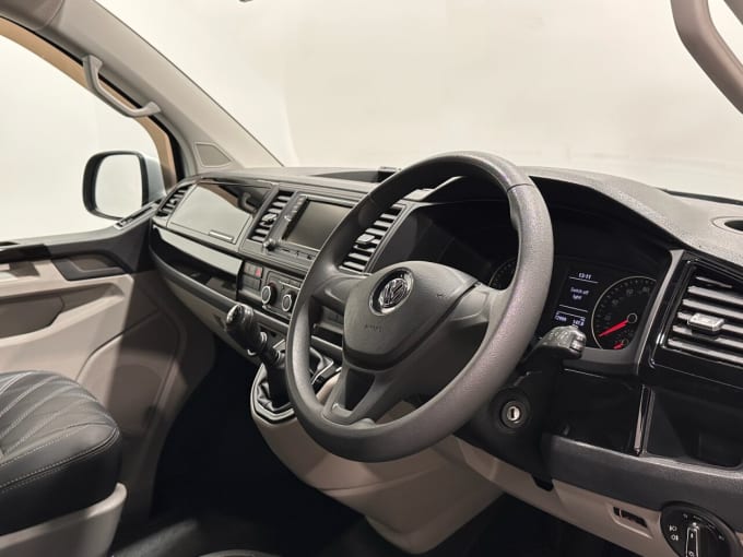 2025 Volkswagen Transporter