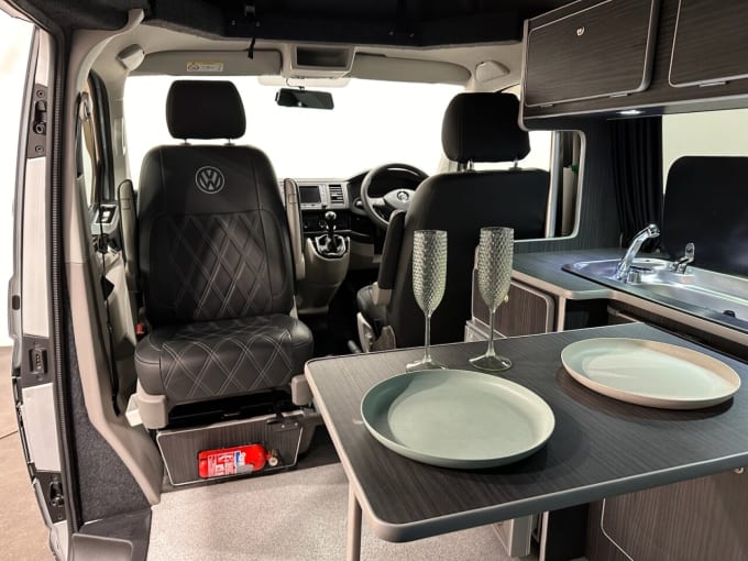 2025 Volkswagen Transporter