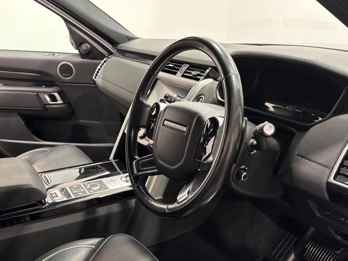 2025 Land Rover Discovery
