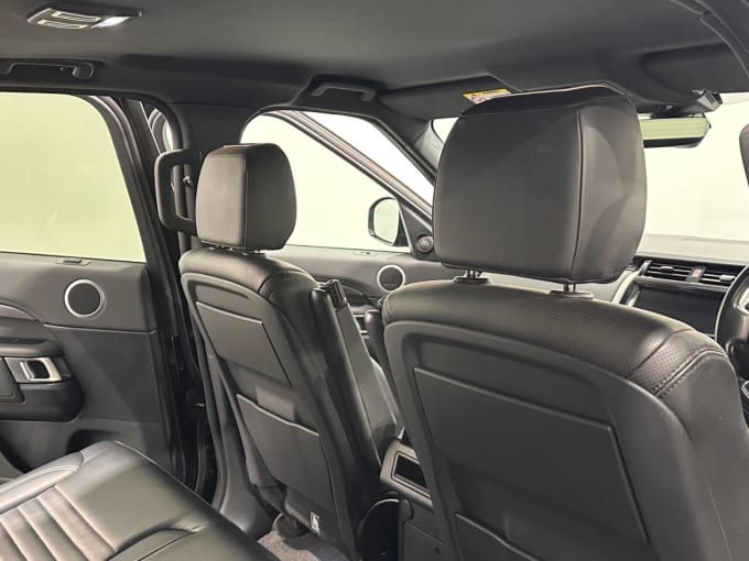 2025 Land Rover Discovery