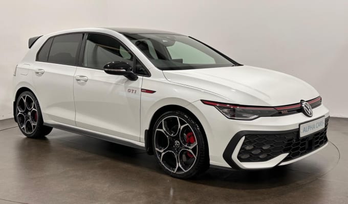 2025 Volkswagen Golf