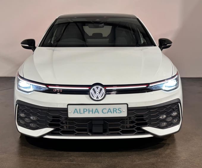 2025 Volkswagen Golf