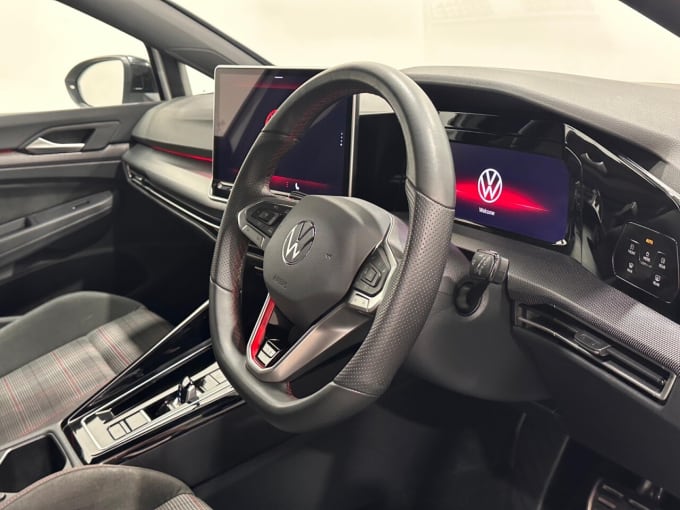 2025 Volkswagen Golf