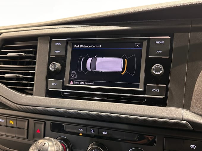 2025 Volkswagen Transporter