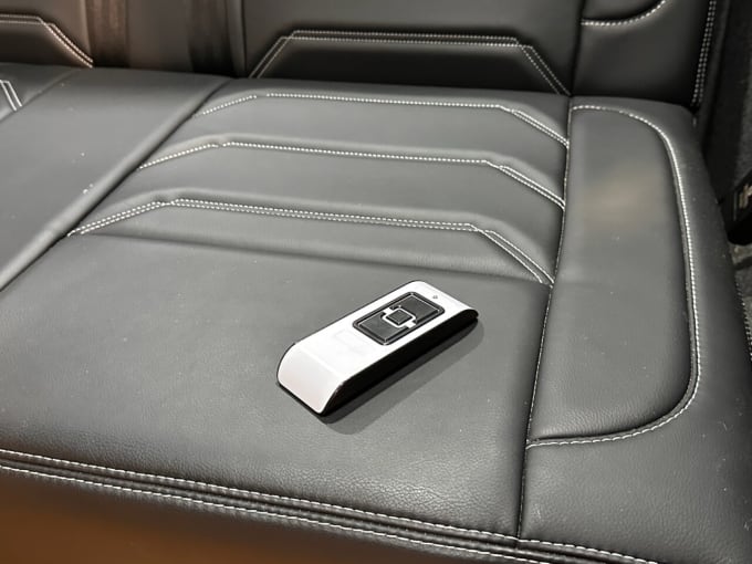 2025 Volkswagen Transporter