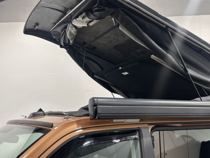 2025 Volkswagen Transporter