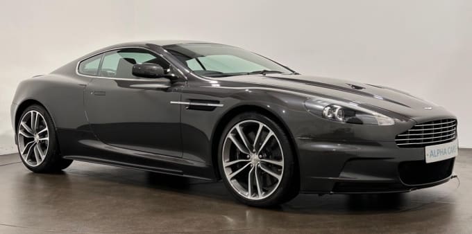 2025 Aston Martin Dbs