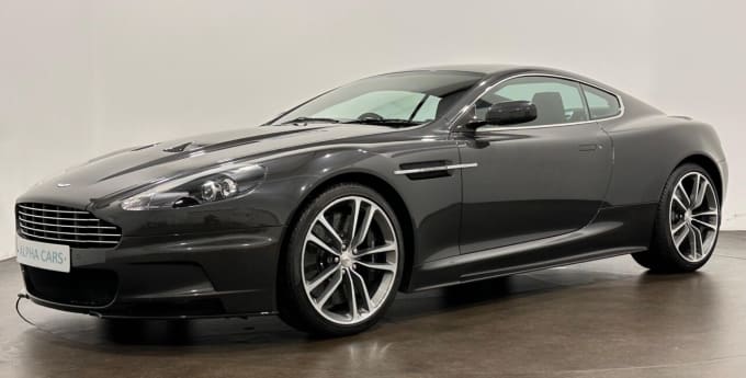 2025 Aston Martin Dbs