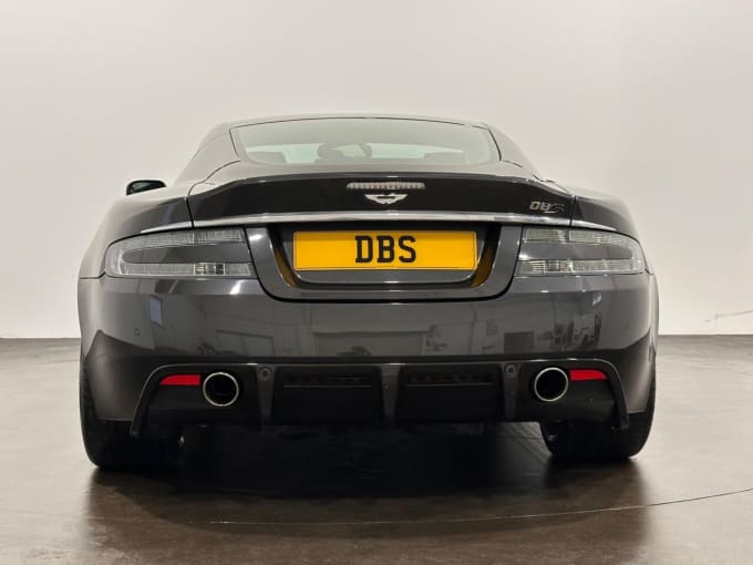 2025 Aston Martin Dbs