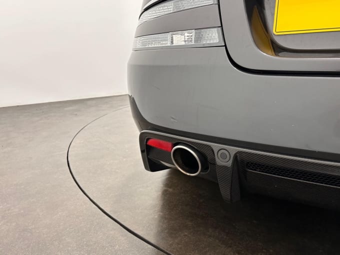 2025 Aston Martin Dbs
