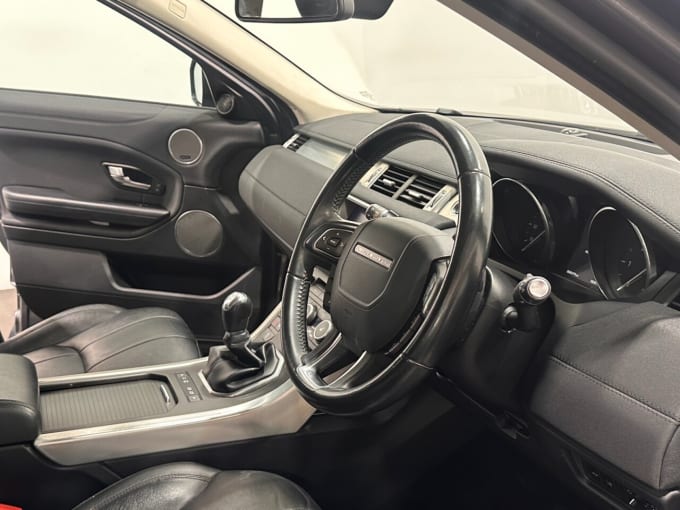 2025 Land Rover Range Rover Evoque
