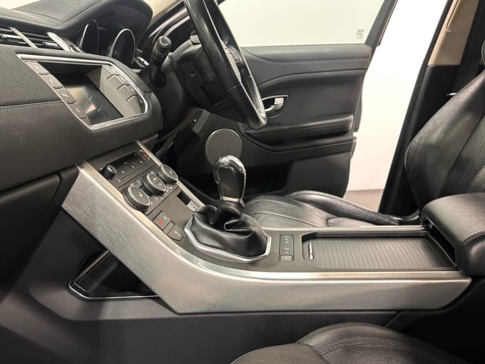 2025 Land Rover Range Rover Evoque