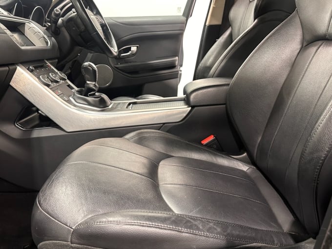 2025 Land Rover Range Rover Evoque