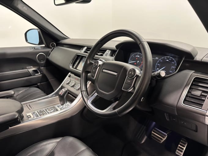 2025 Land Rover Range Rover Sport