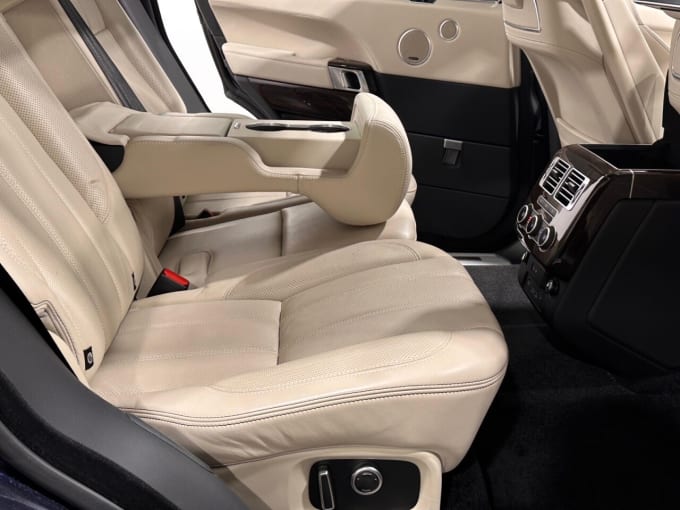 2025 Land Rover Range Rover
