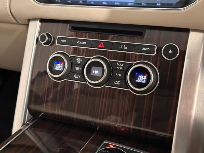 2025 Land Rover Range Rover