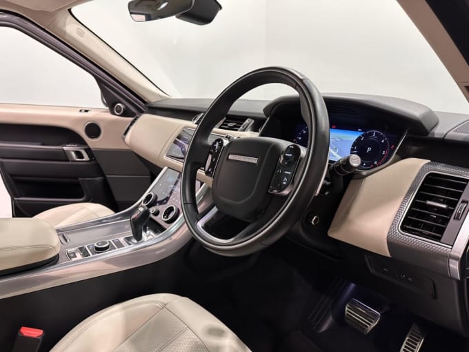 2025 Land Rover Range Rover Sport