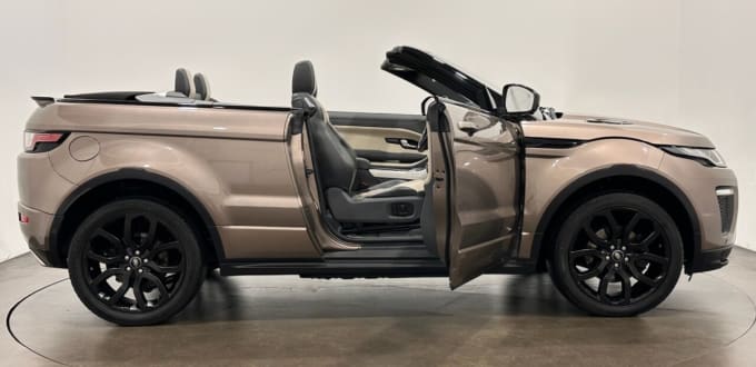 2025 Land Rover Range Rover Evoque
