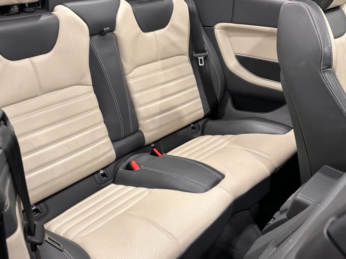 2025 Land Rover Range Rover Evoque