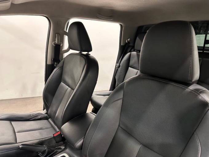 2025 Nissan Navara