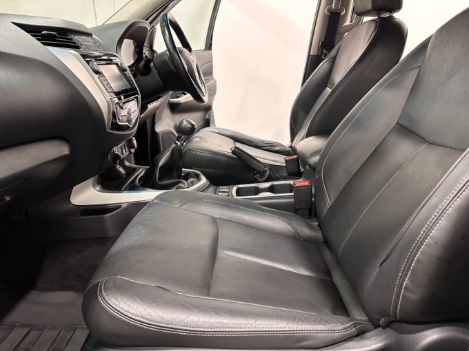 2025 Nissan Navara