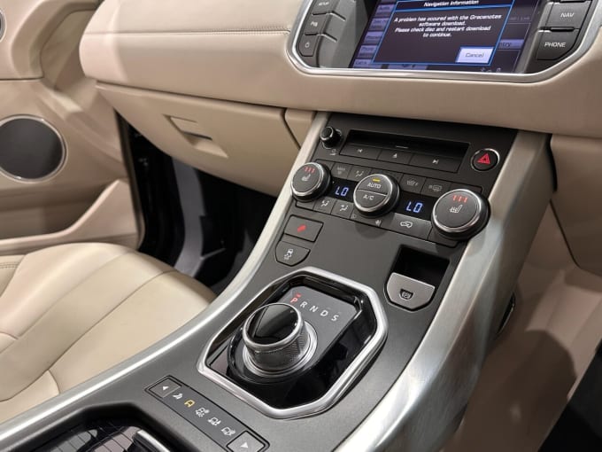 2025 Land Rover Range Rover Evoque
