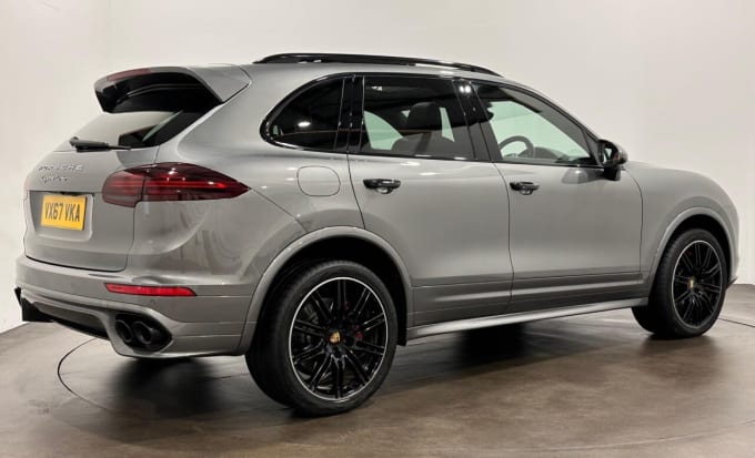 2025 Porsche Cayenne