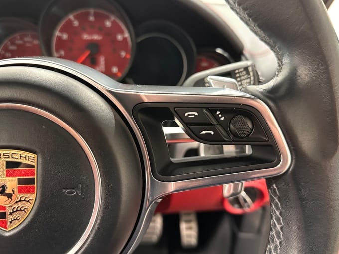 2025 Porsche Cayenne
