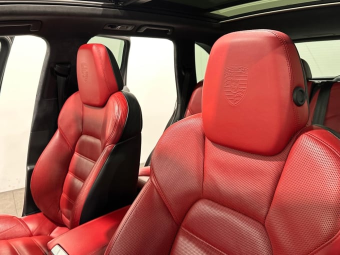 2025 Porsche Cayenne