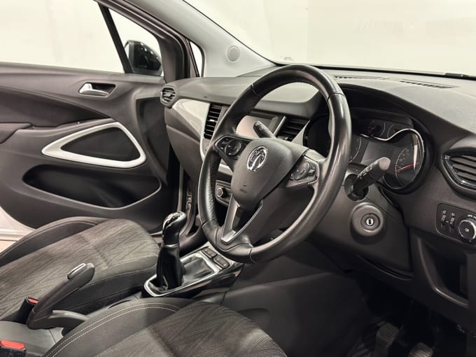 2025 Vauxhall Crossland X
