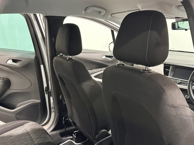2025 Vauxhall Crossland X