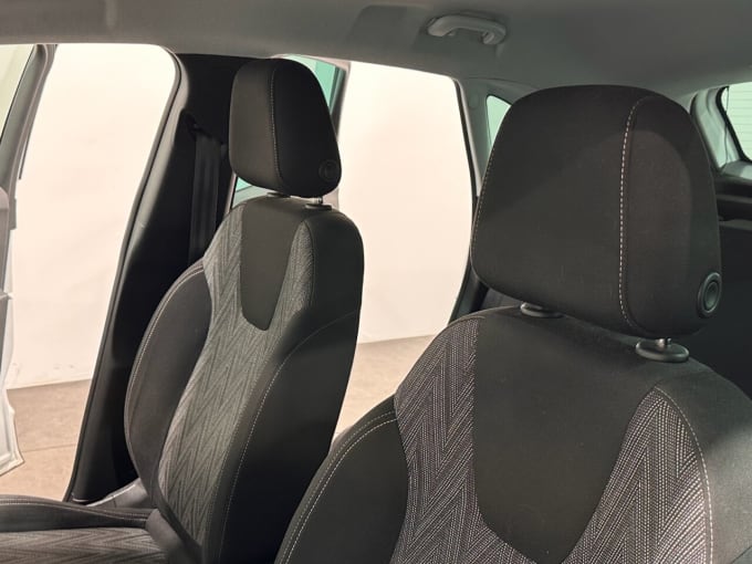 2025 Vauxhall Crossland X