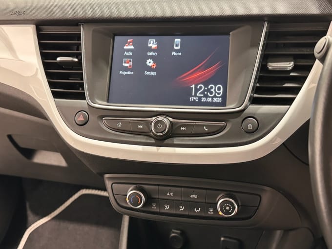 2025 Vauxhall Crossland X