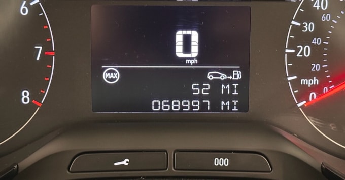 2025 Vauxhall Crossland X