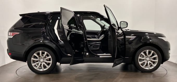 2025 Land Rover Range Rover Sport