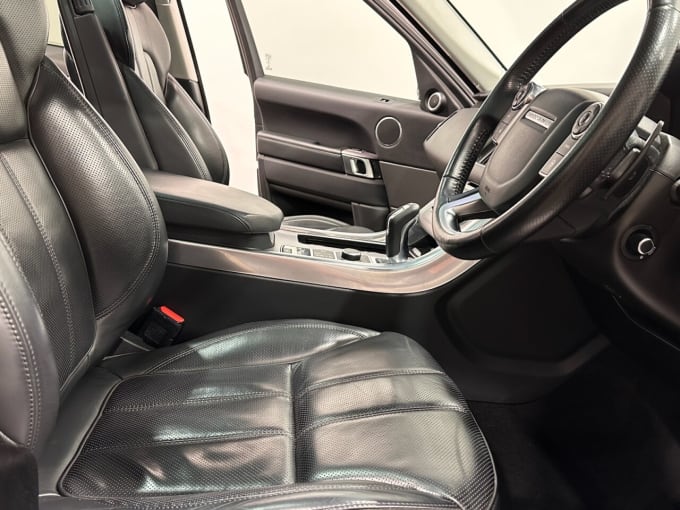 2025 Land Rover Range Rover Sport