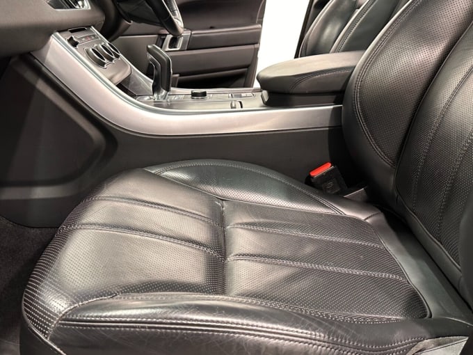 2025 Land Rover Range Rover Sport
