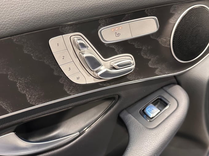 2025 Mercedes-benz Glc