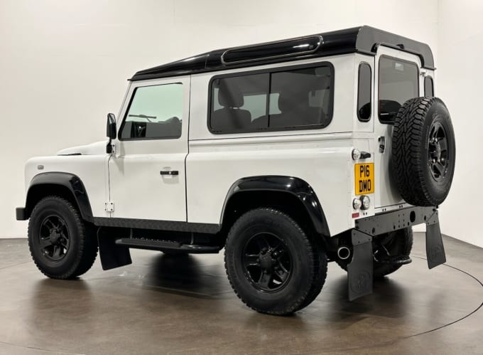 2025 Land Rover Defender
