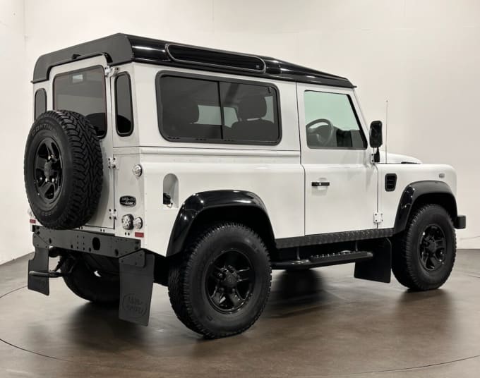 2025 Land Rover Defender