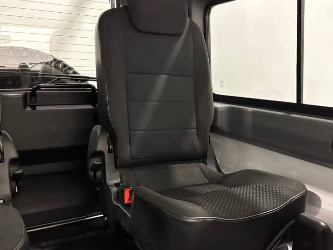 2025 Land Rover Defender