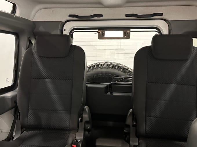2025 Land Rover Defender